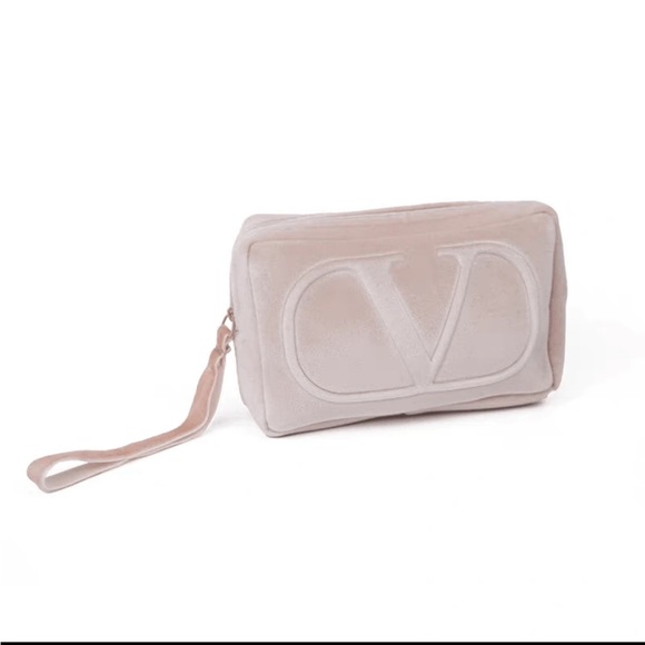 VALENTINO Elegant Pink Velvet Clutch - Picture 3 of 4